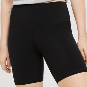 OFFLINE BY AERIE High waisted 7” bike short